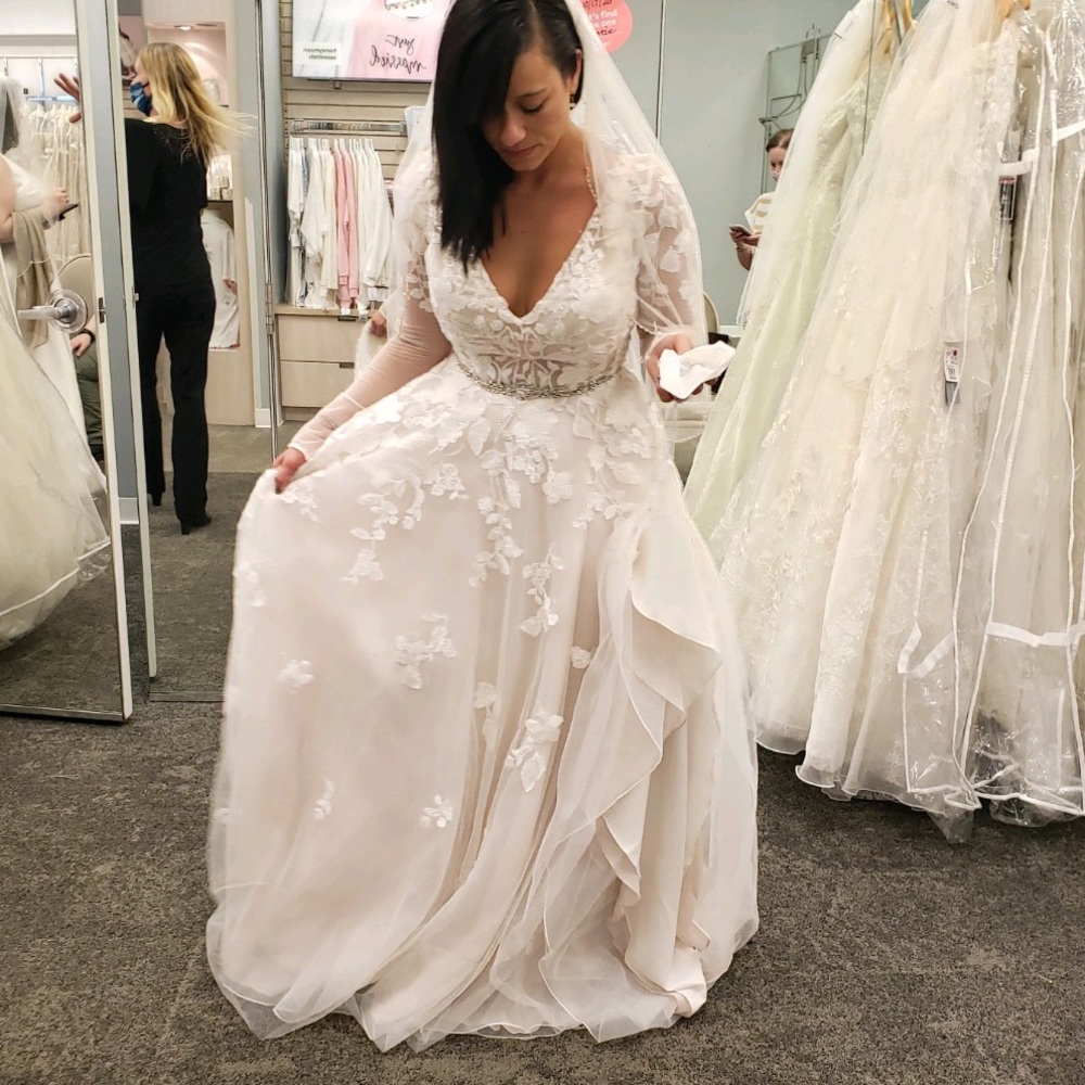 David’s Bridal Illusion Sleeve Plunging Ball Gown Wedding Dress
GALINA SIGNATURE